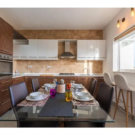 Unique 2br With Balcony & Views In Gozo By 360 Estates